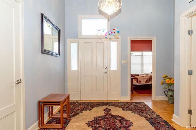 2814 S St Remy Circle, Bloomington, IN 47401