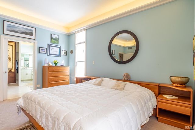 2814 S St Remy Circle, Bloomington, IN 47401