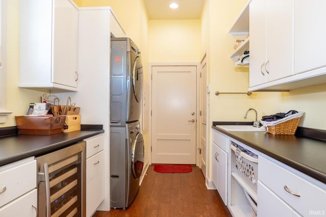 2814 S St Remy Circle, Bloomington, IN 47401