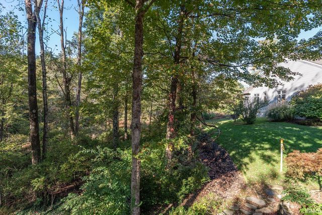 2814 S St Remy Circle, Bloomington, IN 47401