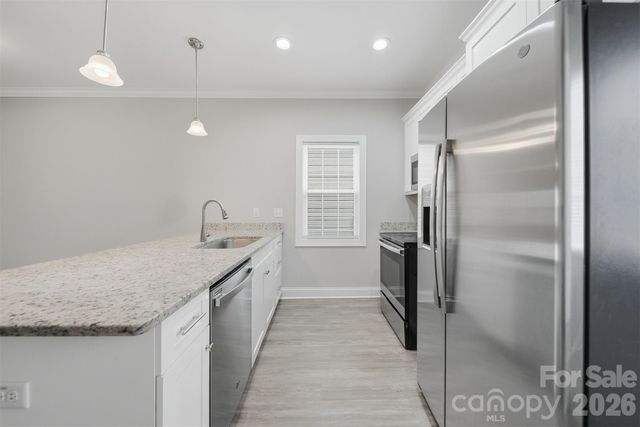 2650 14th Street NE, Hickory, NC 28601