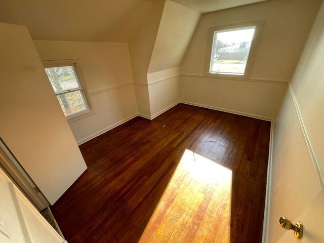 3217 Jefferson, Midland, MI 48640