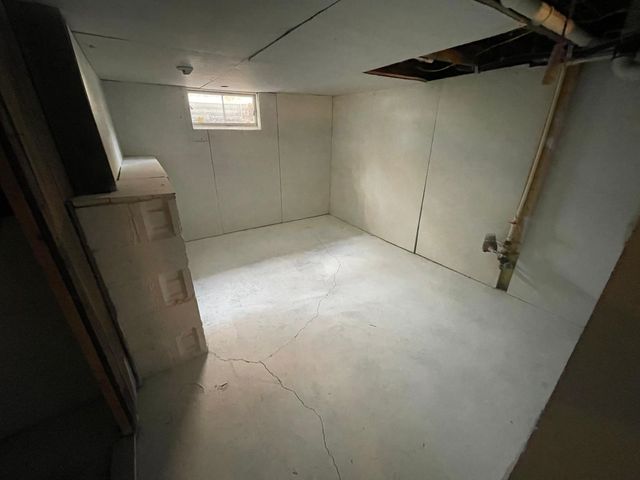 3217 Jefferson, Midland, MI 48640