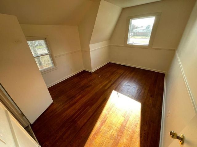 3217 Jefferson, Midland, MI 48640