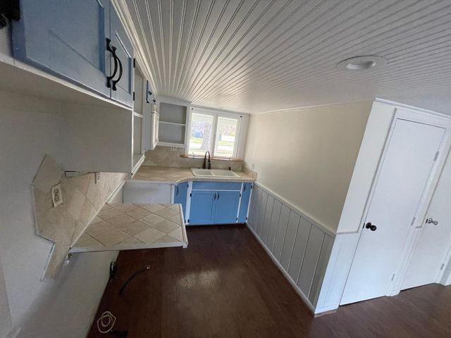 3217 Jefferson, Midland, MI 48640