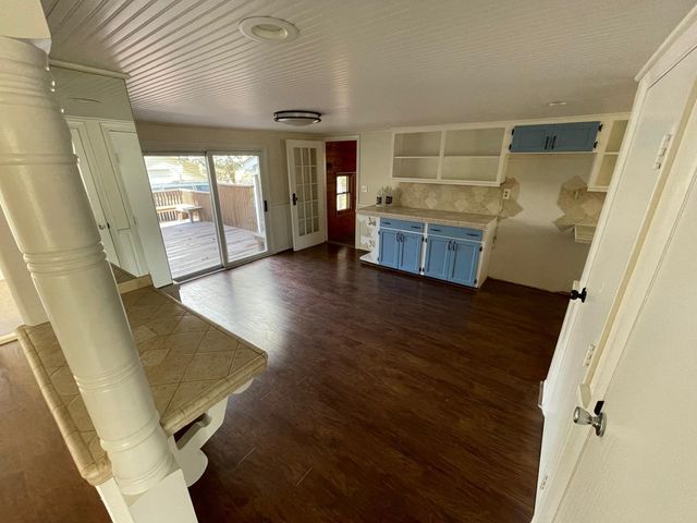 3217 Jefferson, Midland, MI 48640