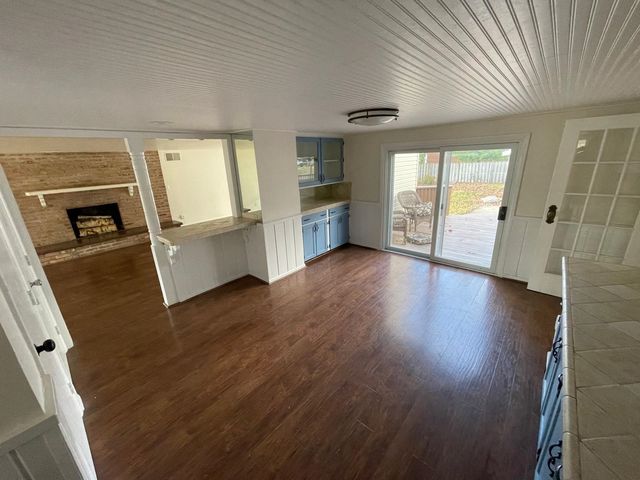 3217 Jefferson, Midland, MI 48640