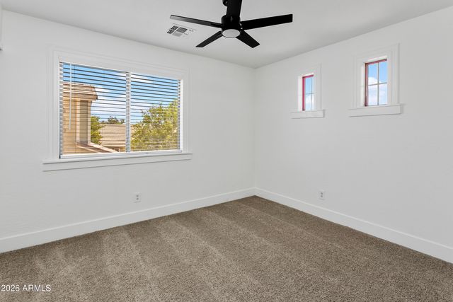2614 W BOW Court, San Tan Valley, AZ 85144