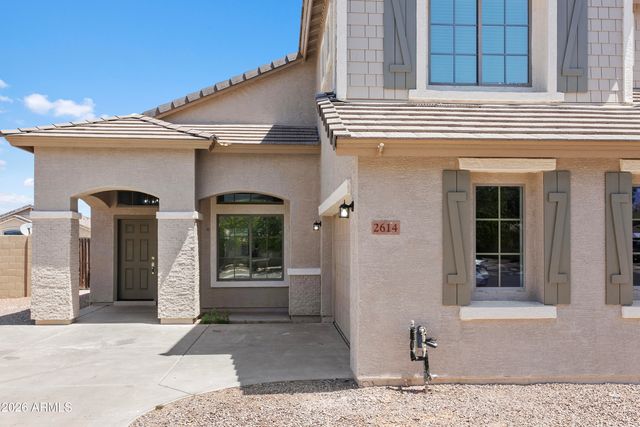 2614 W BOW Court, San Tan Valley, AZ 85144