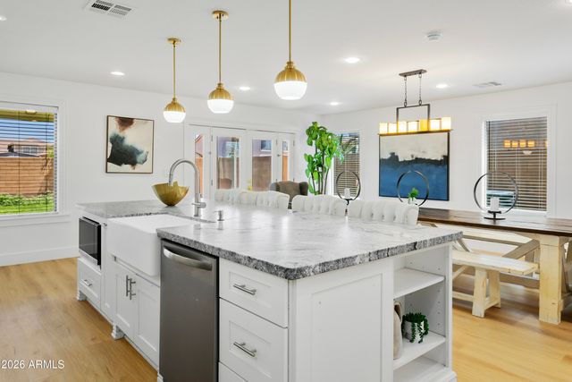 2614 W BOW Court, San Tan Valley, AZ 85144