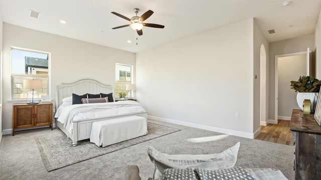 2548 N Annie Drive, Fresno, CA 93727