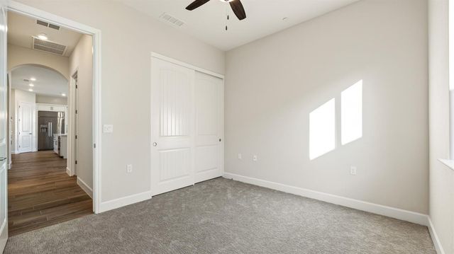 2548 N Annie Drive, Fresno, CA 93727