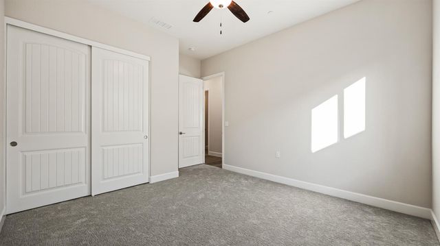2548 N Annie Drive, Fresno, CA 93727