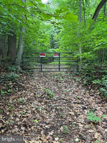 22507 COLD SPRING RD, Smithsburg, MD 21783