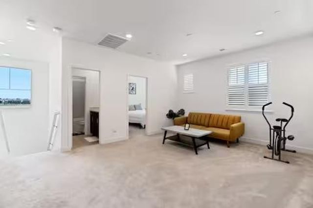 10433 Cello Way, Elk Grove, CA 95757