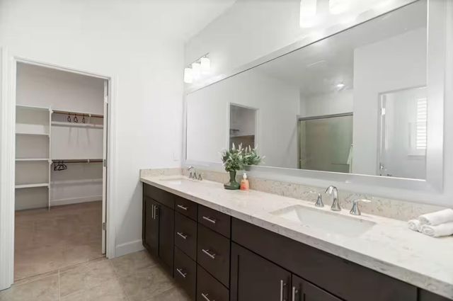 10433 Cello Way, Elk Grove, CA 95757