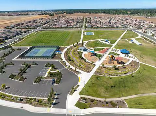 10433 Cello Way, Elk Grove, CA 95757