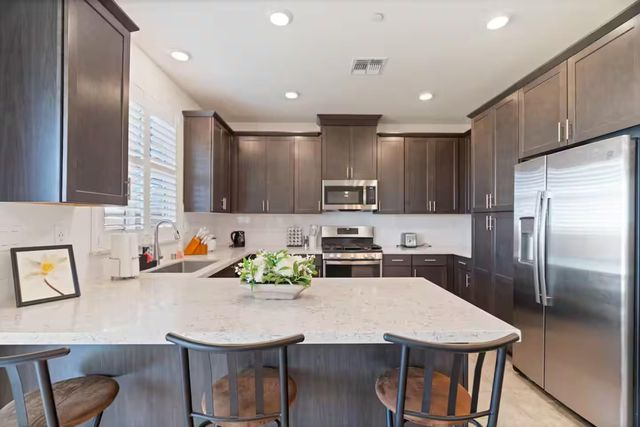 10433 Cello Way, Elk Grove, CA 95757