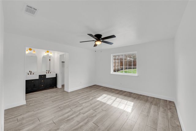 7204 Church Park Drive, Fort Worth, TX 76133