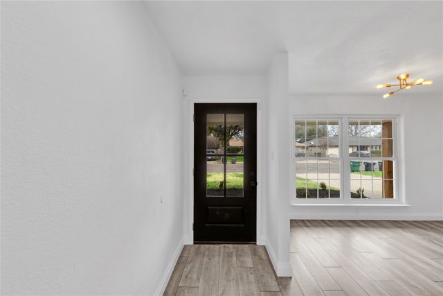 7204 Church Park Drive, Fort Worth, TX 76133