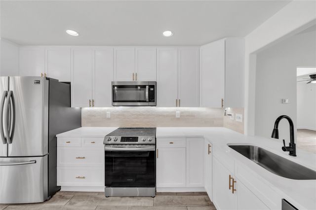 7204 Church Park Drive, Fort Worth, TX 76133