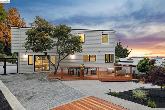 15 Jessen Ct, Kensington, CA 94707