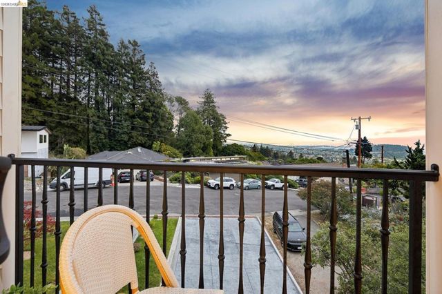 15 Jessen Ct, Kensington, CA 94707