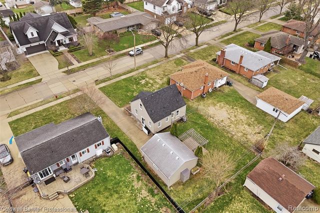 927 Montrose Avenue, Royal Oak, MI 48073