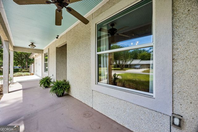 71 Sadler Cove Drive, Woodbine, GA 31569