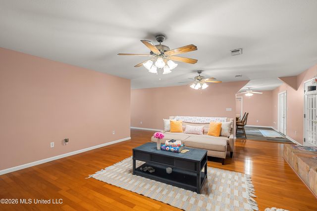 28 J D Aultman Road, Sumrall, MS 39482