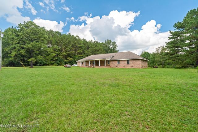 28 J D Aultman Road, Sumrall, MS 39482