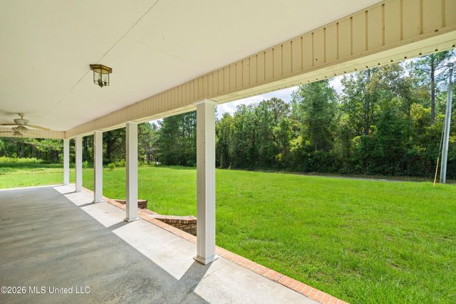 28 J D Aultman Road, Sumrall, MS 39482
