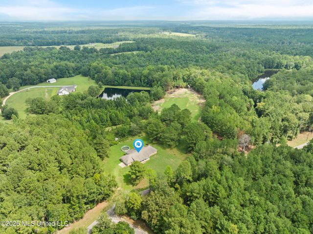28 J D Aultman Road, Sumrall, MS 39482