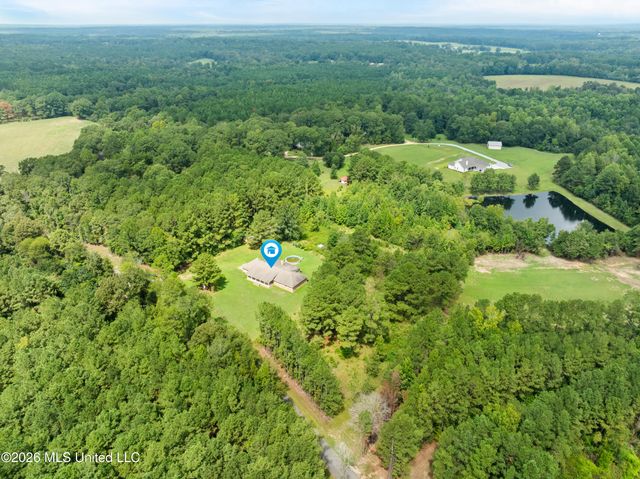 28 J D Aultman Road, Sumrall, MS 39482