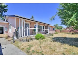 4165 WOOD Ave, Eugene, OR 97402