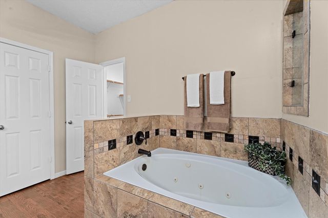 19918 Cypresswood Lake Drive, Spring, TX 77373