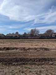 813 N Cedar Downs Cir, Wichita, KS 67212