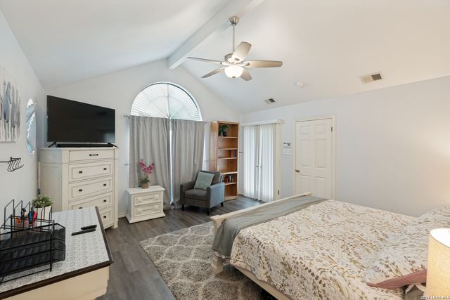 31735 Bulverde Hills, Bulverde, TX 78163