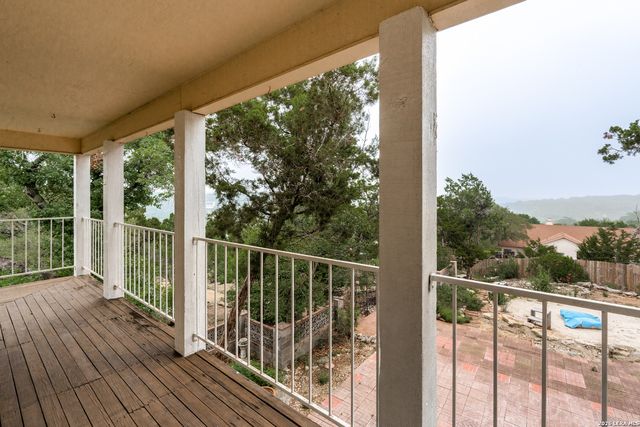 31735 Bulverde Hills, Bulverde, TX 78163