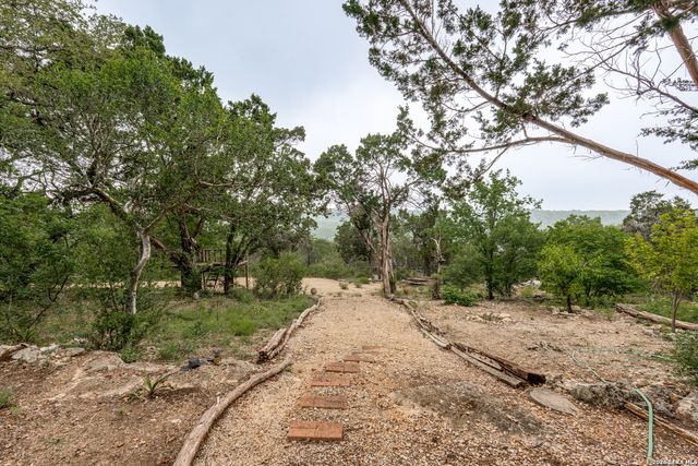 31735 Bulverde Hills, Bulverde, TX 78163