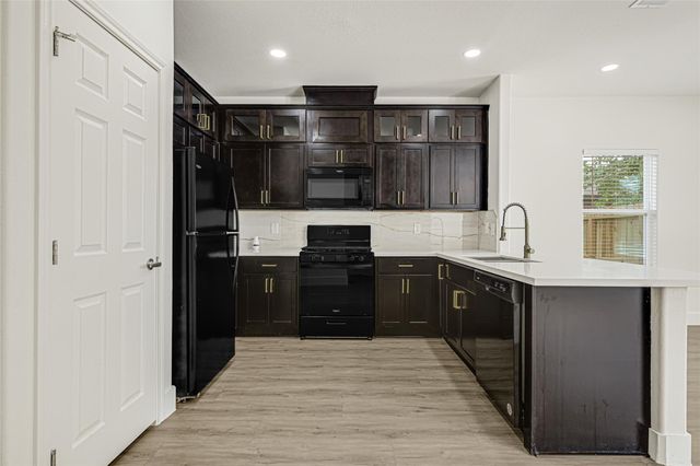 6728 Stearns Street, Houston, TX 77021