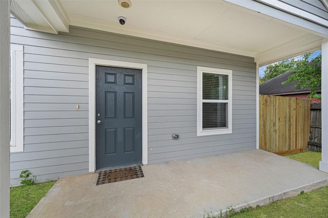 6728 Stearns Street, Houston, TX 77021
