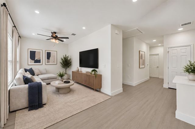 6728 Stearns Street, Houston, TX 77021
