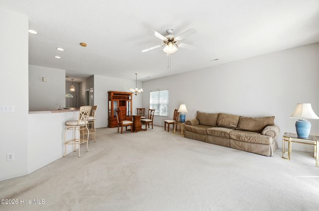 8592 SE Orchard Loop Road NE, Leland, NC 28451