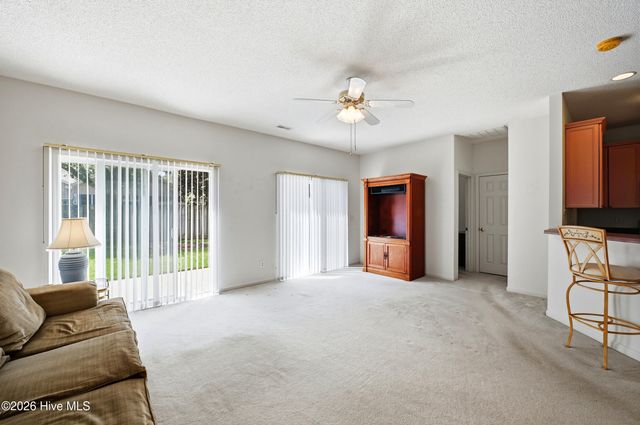8592 SE Orchard Loop Road NE, Leland, NC 28451