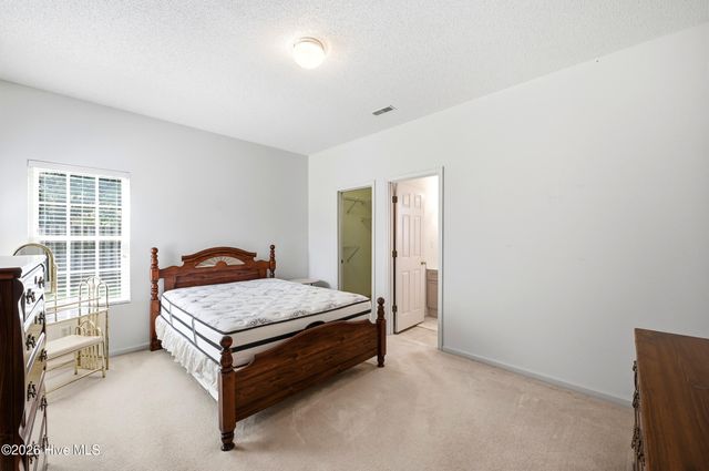 8592 SE Orchard Loop Road NE, Leland, NC 28451