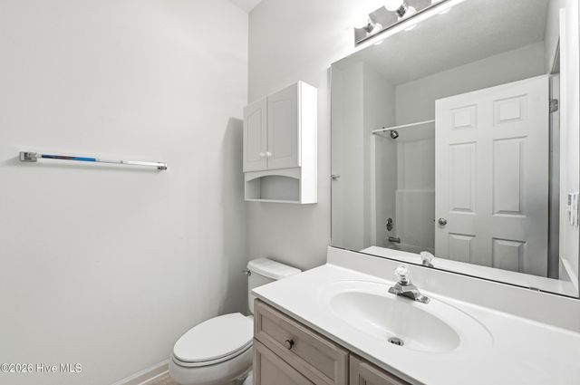 8592 SE Orchard Loop Road NE, Leland, NC 28451