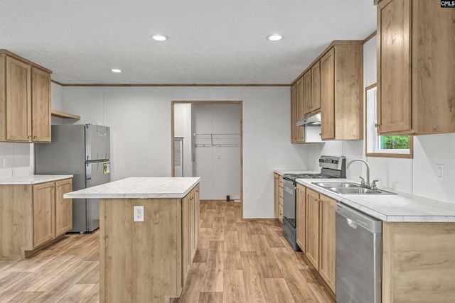 3453 Old State Road, Santee, SC 29142
