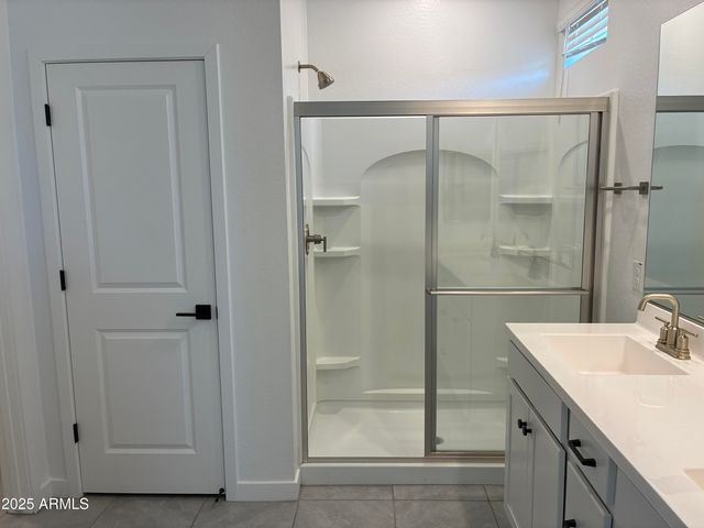 16878 W DIANA Avenue, Waddell, AZ 85355