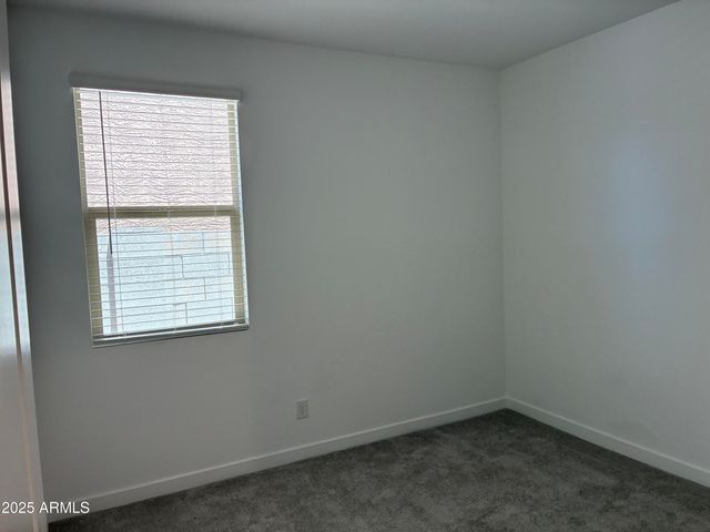 16878 W DIANA Avenue, Waddell, AZ 85355